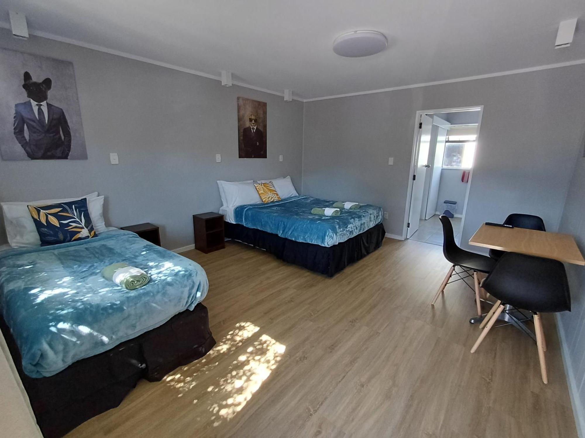 Gothic Heights Motel Крайстчърч Екстериор снимка